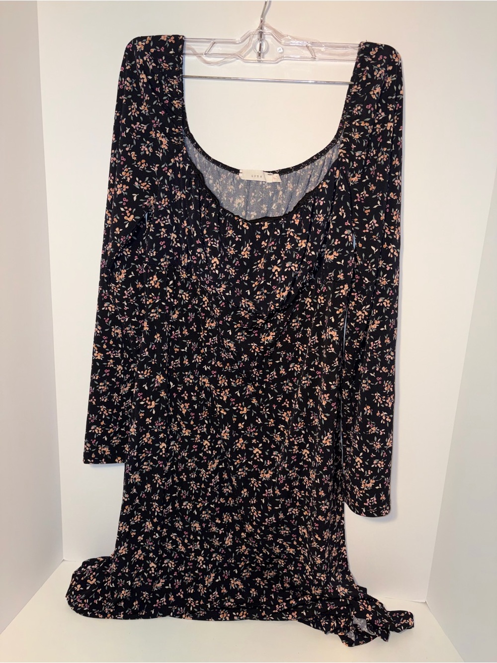 Lush Black Long-Sleeve Scoop Neck Floral Dress